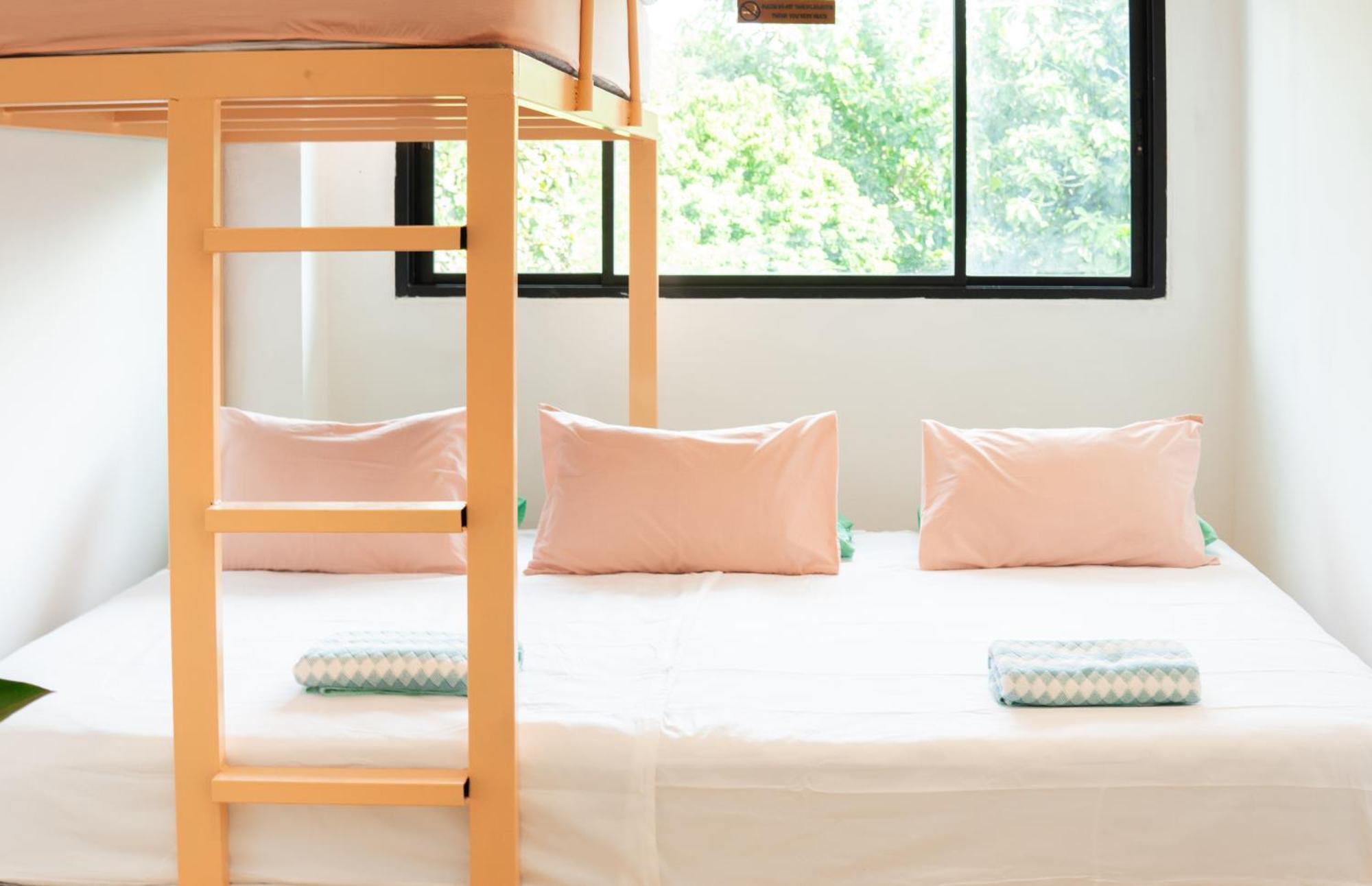 Easy Sunday Khaosan Bangkok Hotel Kültér fotó