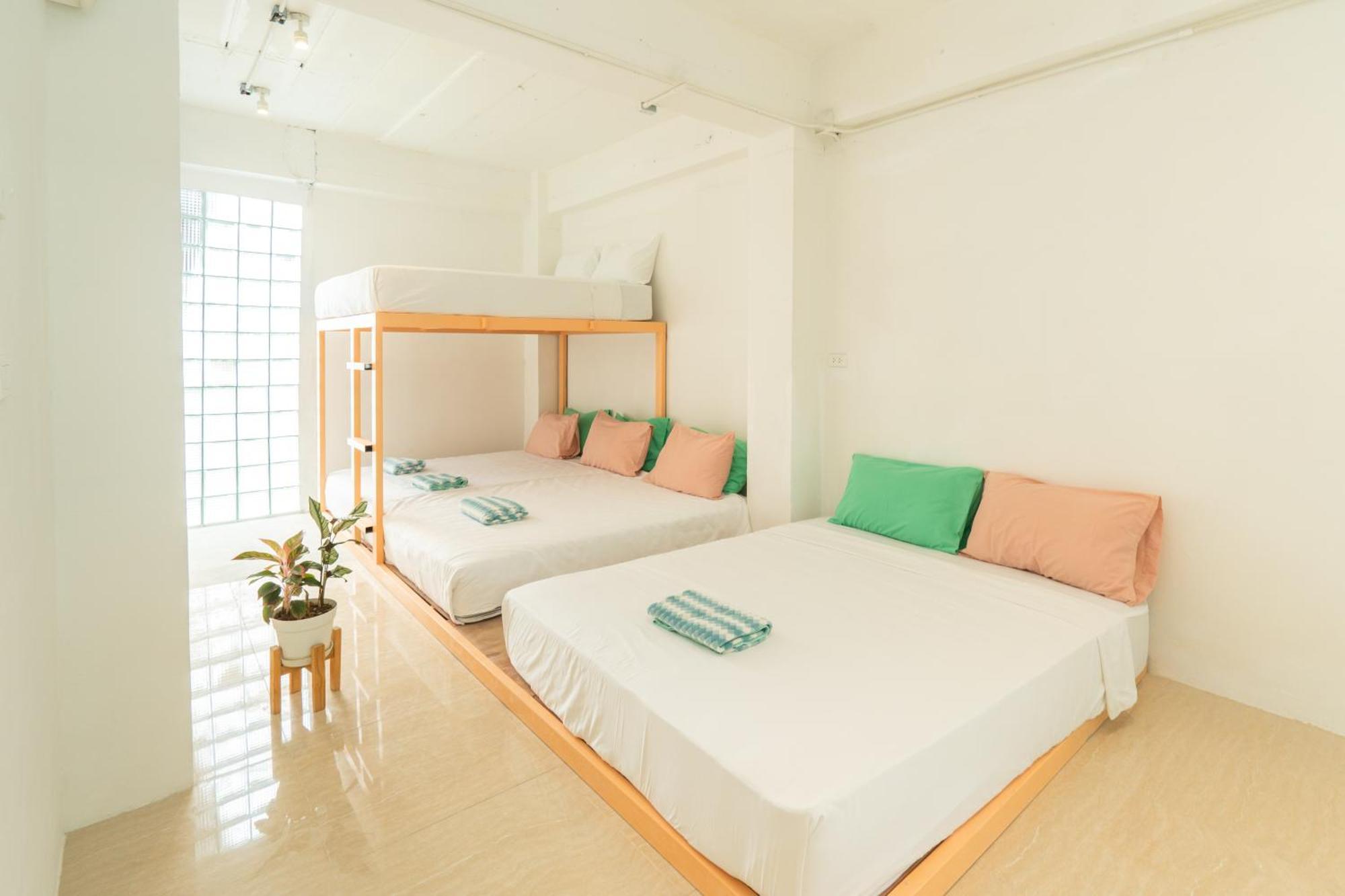 Easy Sunday Khaosan Bangkok Hotel Kültér fotó